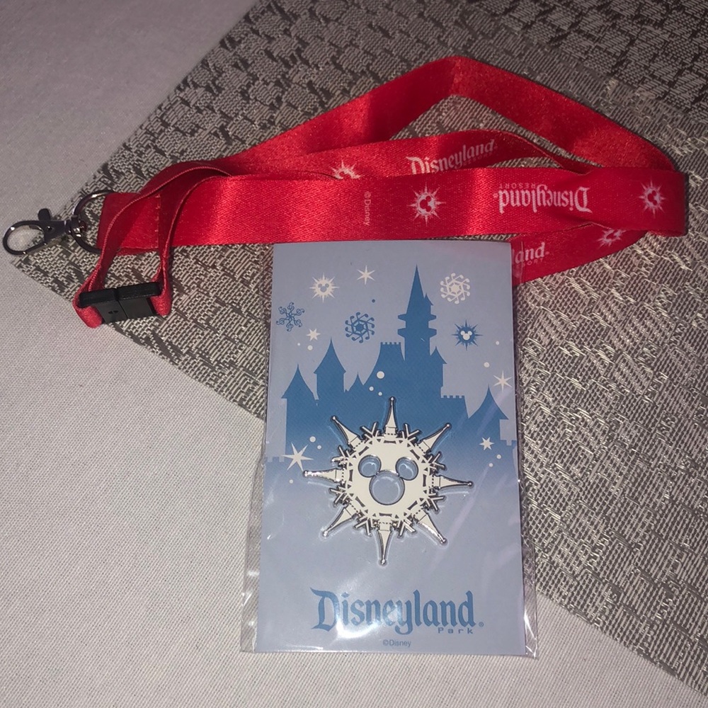 NWT 2021 Disneyland Snowflake Pin and Red Landyard